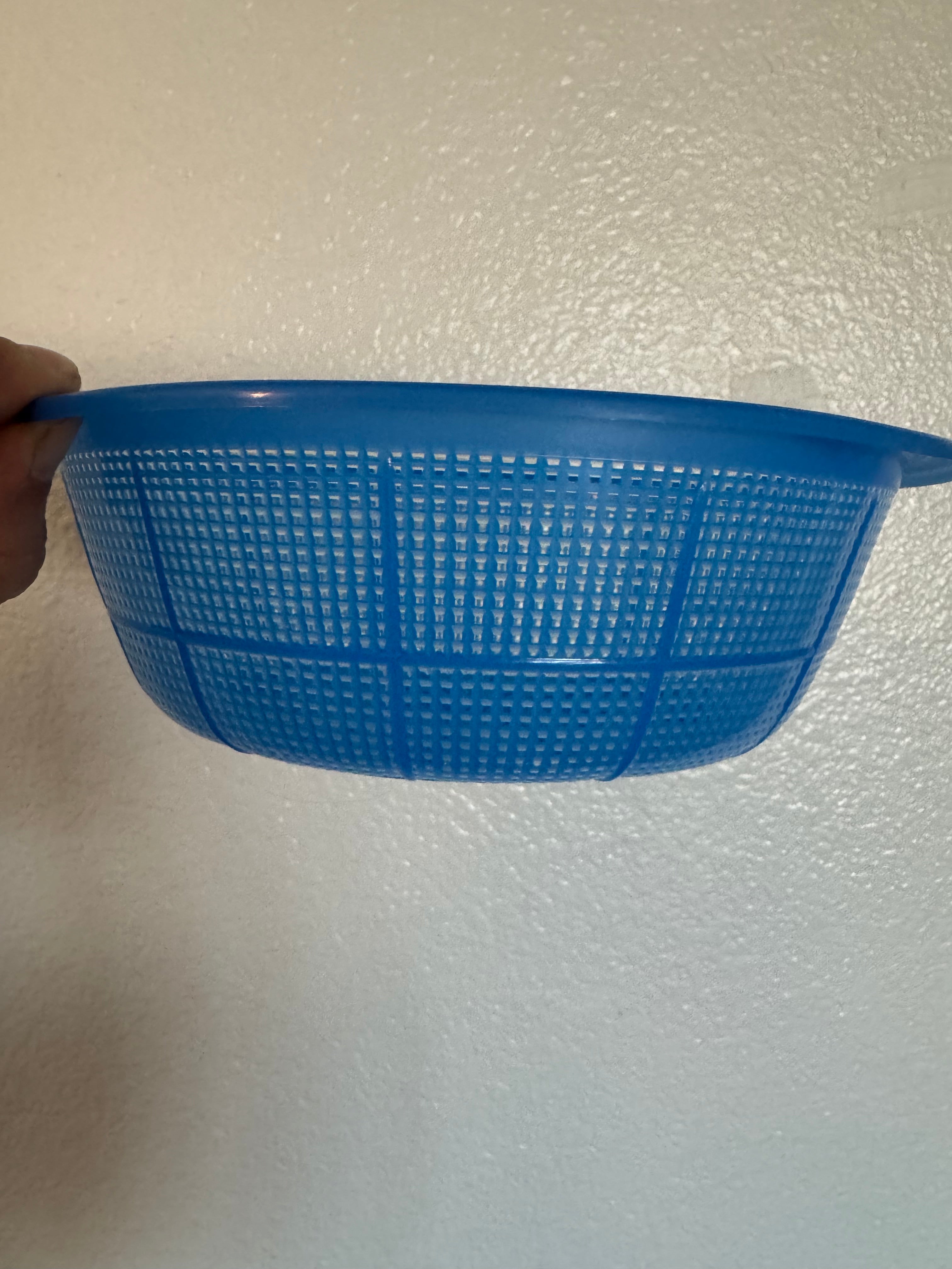 Training Pots - Drainage Colanders (8-3/4” wide)